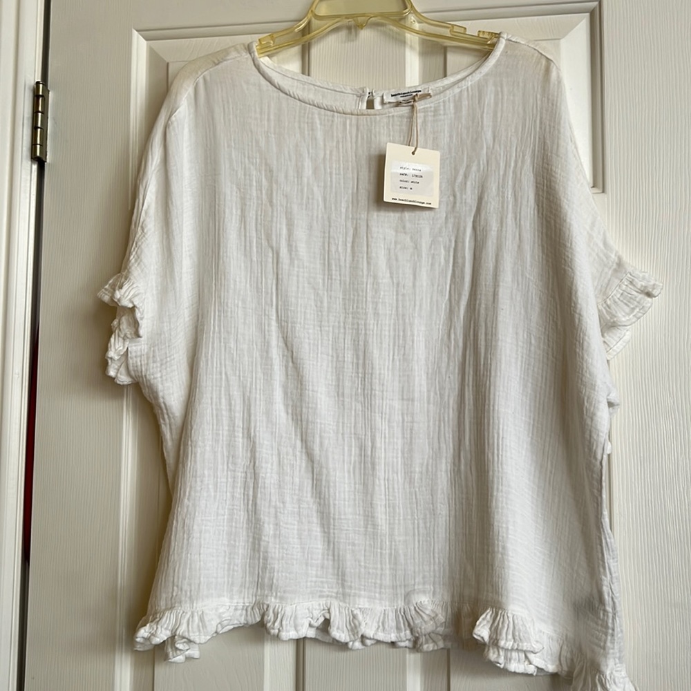 Beach lunchlounge tops collection NWT